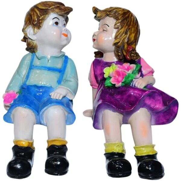 Sitting Couple New (set 0f 2)